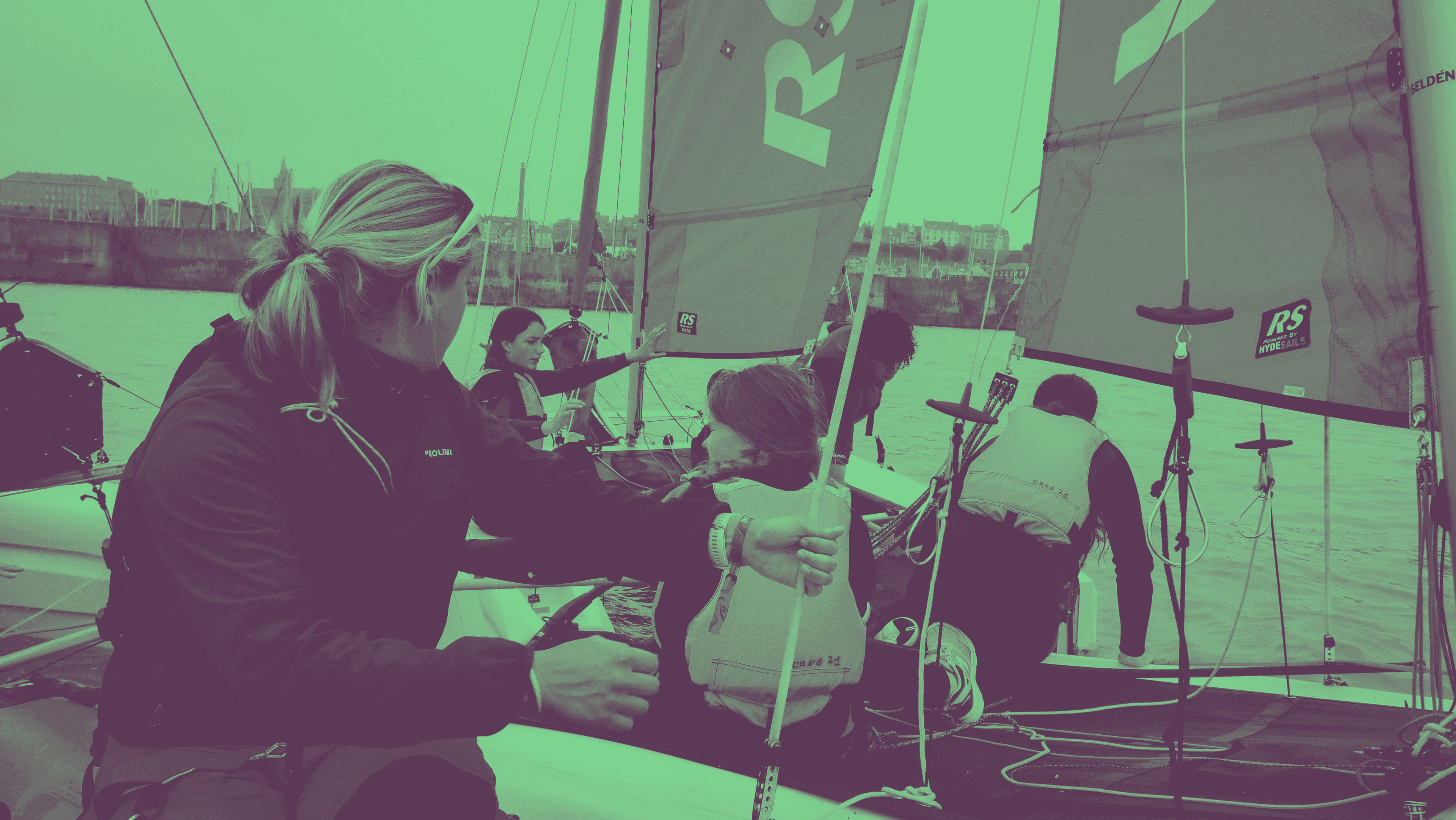 En immersion avec Eugénie, apprentie en BPJEPS Voile !